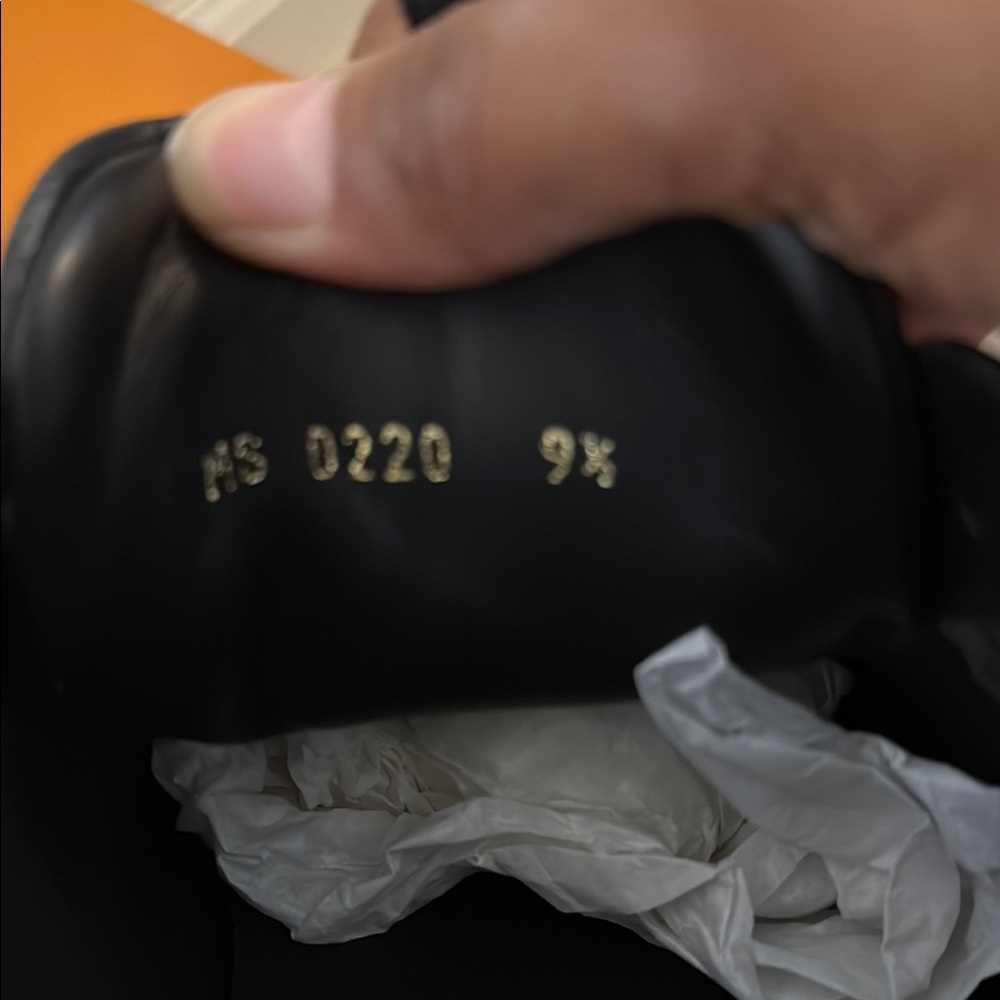 LOUIS VUITTON MASH UP MENS SNEAKERS - Picture 7 of 7